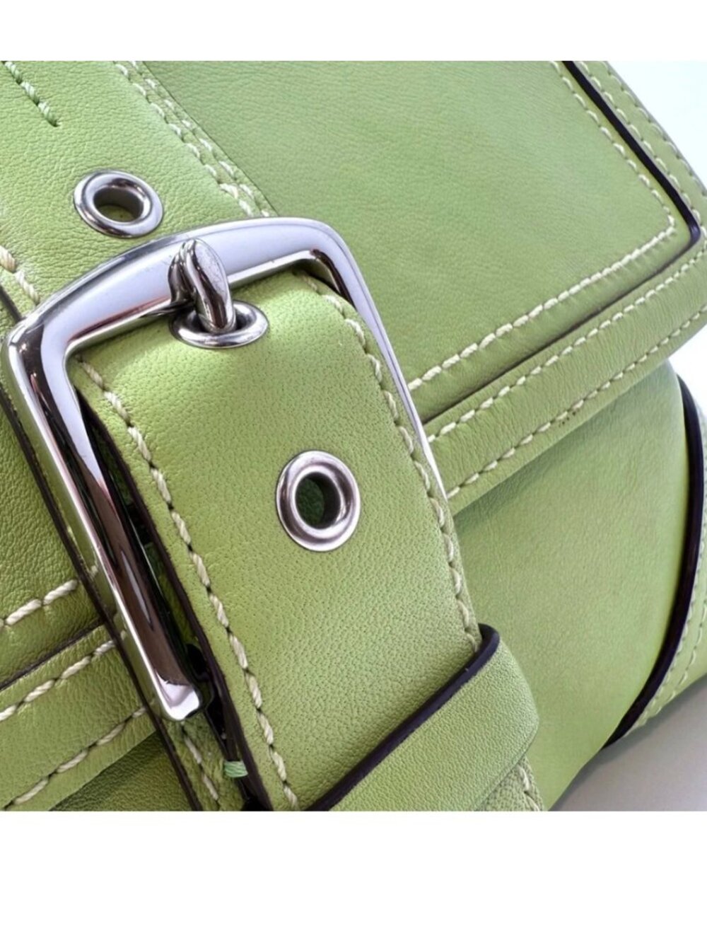 920 Coach Hampton Buckle Flap Crossbody Bag Pistachio Silver F11196 RARE - Picture 3 of 15